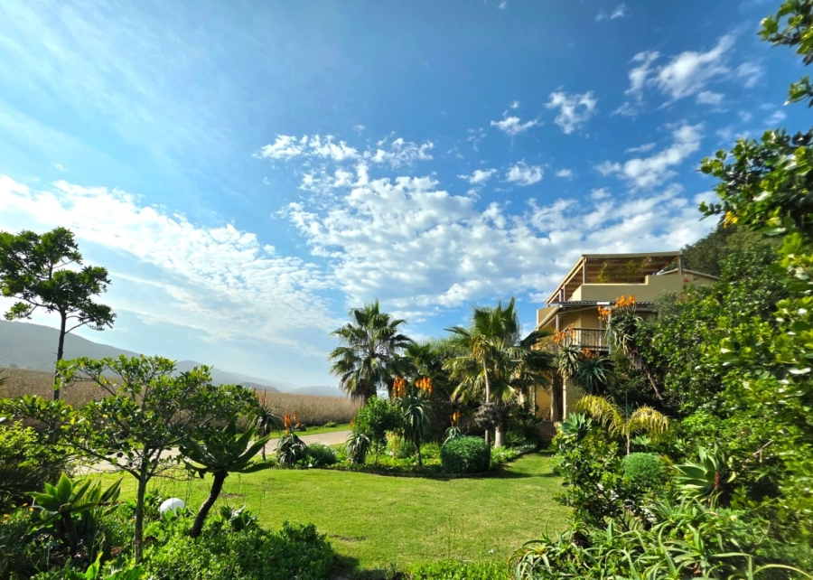 6 Bedroom Property for Sale in Wilderness Central Western Cape